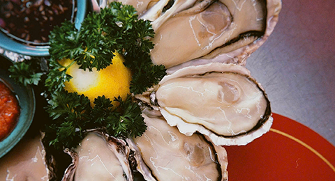 Gold: Private & Chill